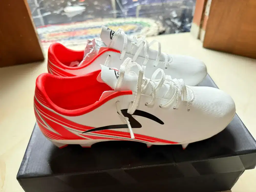 Sepatu bola Specs Accelelator lightspeed/reborn/meta/elite
