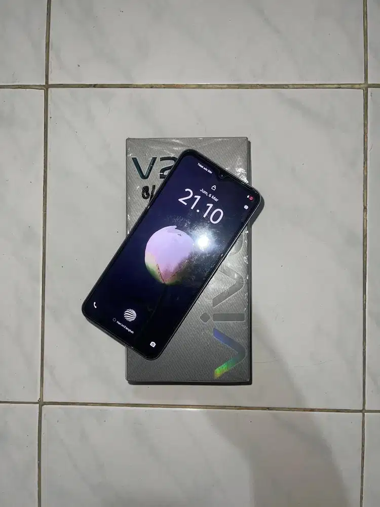 VIVO V25 RAM 8/256 MURAHH!! STORAGE BESAR