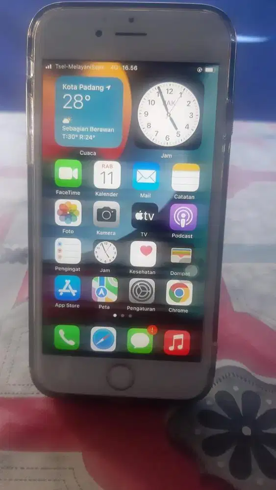 Iphone 6s Internal 128GB.