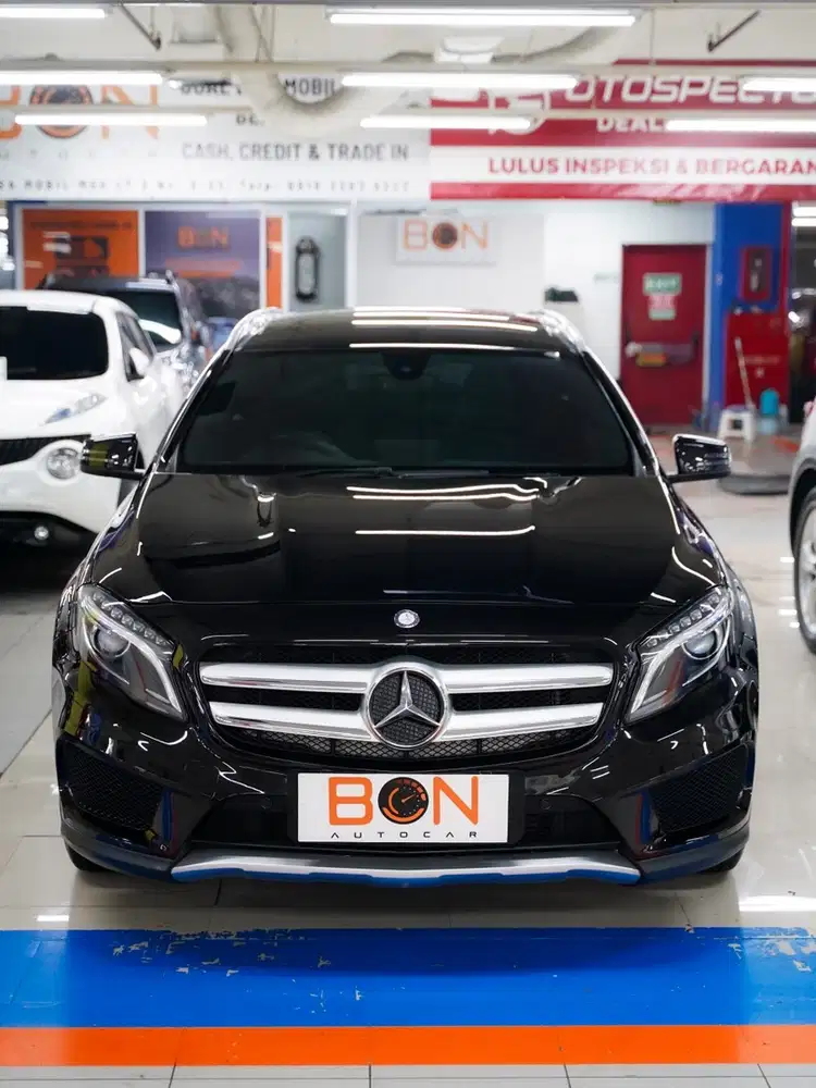 Mercedes-Benz GLA200 AMG 2015
