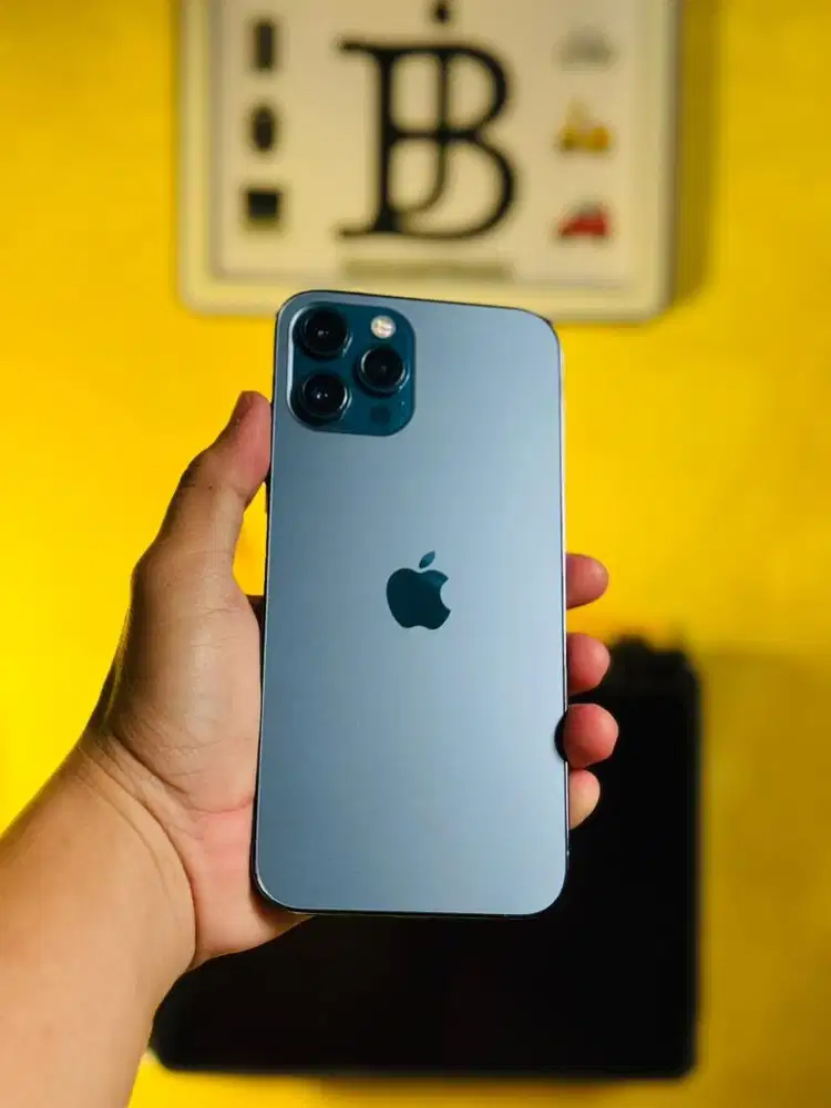 iPhone 12 ProMax Mulus jual cepaat