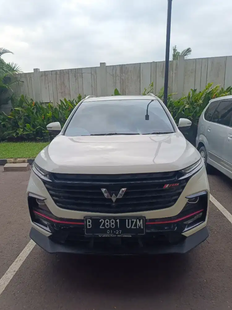 Wuling Almaz RS Tahun 2022 / 7 seater / 3baris