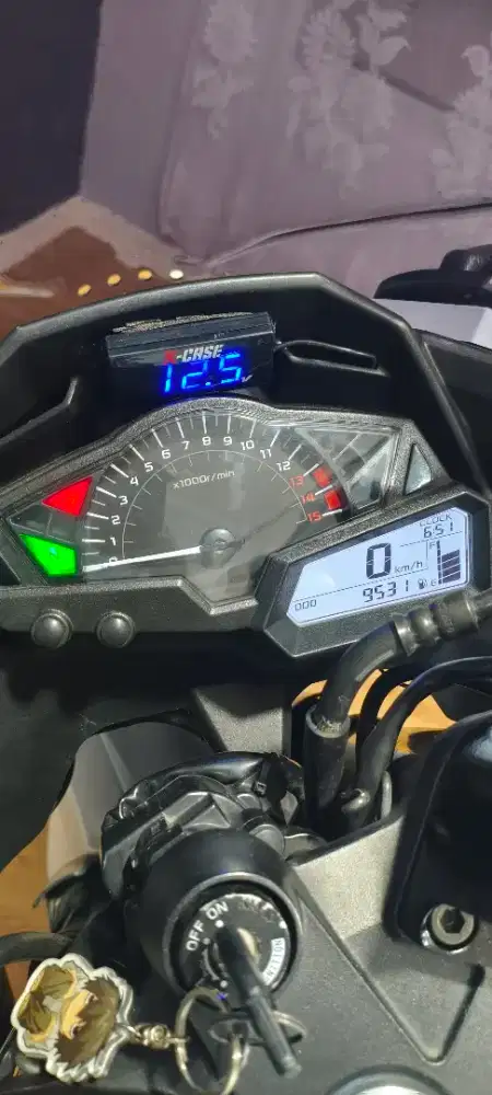 Ninja 250 Fi Km 9ribu. SS Lengkap, pajak panjang. Siap Mudik