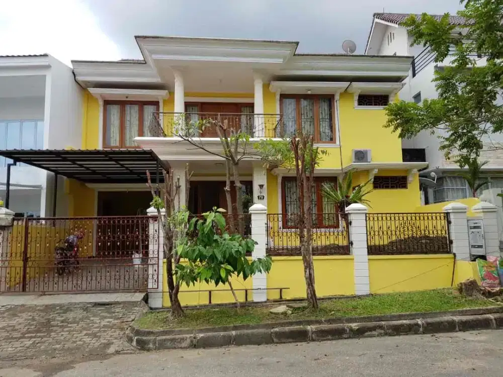 DIJUAL BUTUH DANA RUMAH BUKIT INDAH SUKAJADI TANAH LUAS