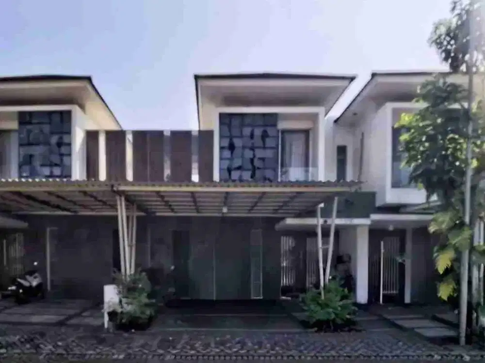 Lake View‼️Rumah Royal Residence - Wiyung Surabaya Barat