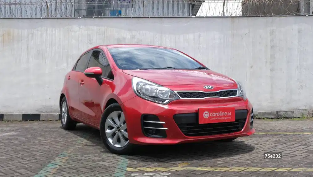 KIA RIO 5P 1.4 AT 2016 MERAH