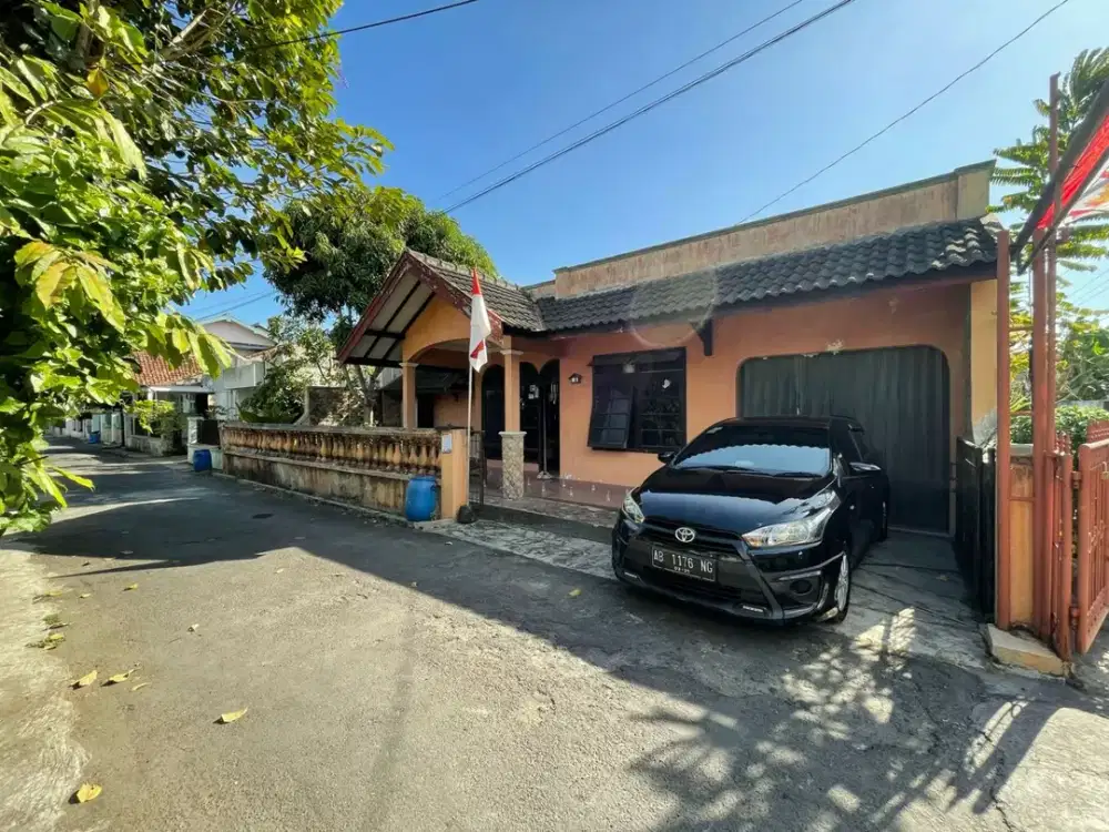 Rumah di dalam perumahan di godean sleman barat tugu Jogja