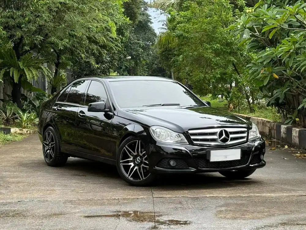Mercedes Benz C200 W204 2012