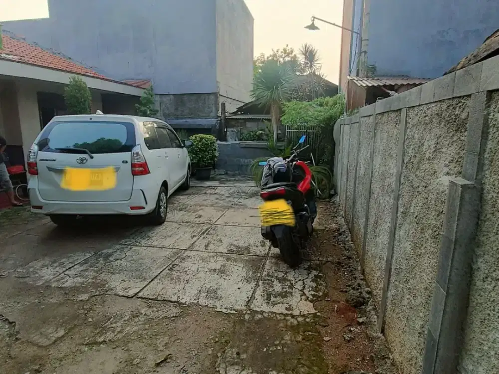 Rumah Jalan Kesadaran untuk Mes dekat hanya 40m Kalimalang dan Becakayu Murah Akses Mobil Bebas Banjir