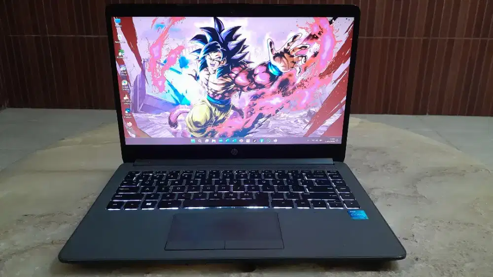 Laptop HP240 G8 core i3 Ram 8GB DDR4 ssd nvme 256GB Backlight GEN 11