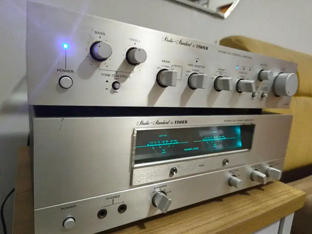 Power amplifier vintage Fisher 100 Watt + preamp