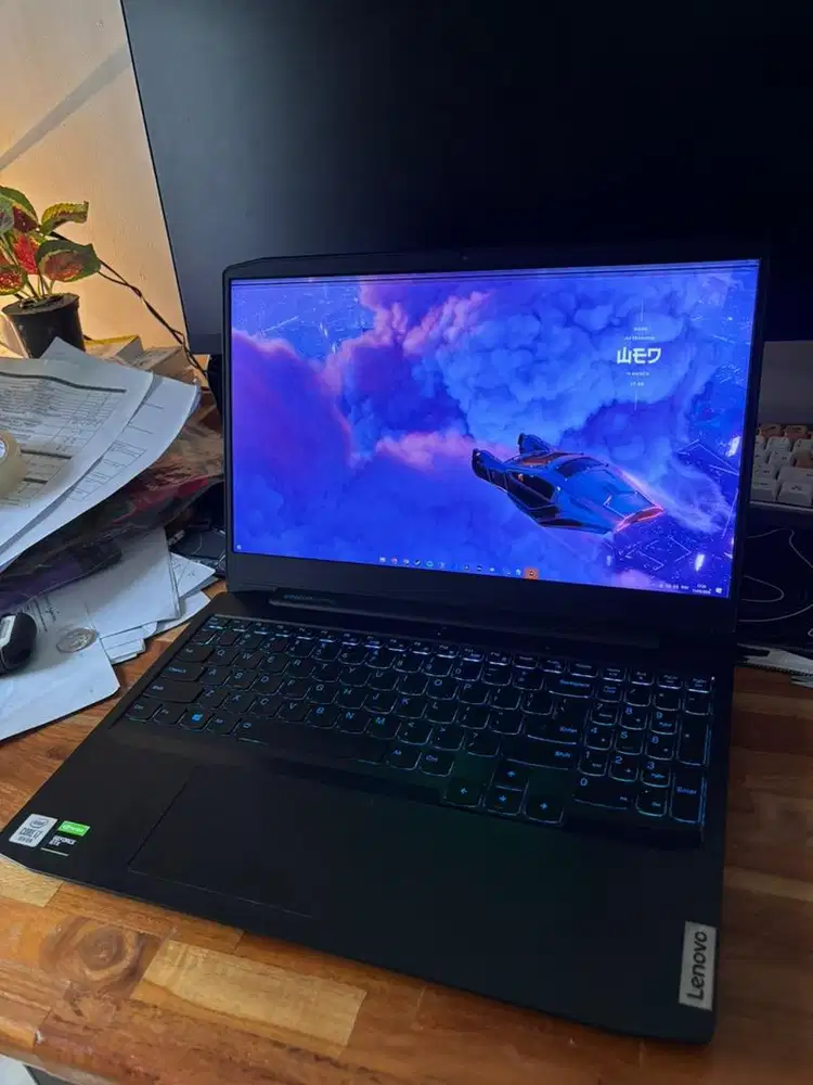LIKE NEW LAPTOP GAMING LENOVO IDEAPAD