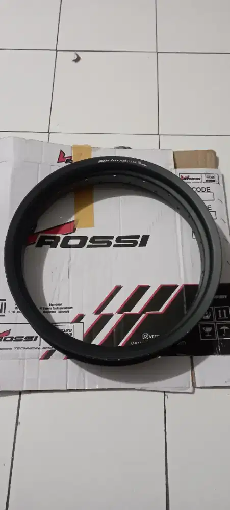 Velg pelek jari-jari Rossi sprint XD UK 3,00-17 lubang 36 second