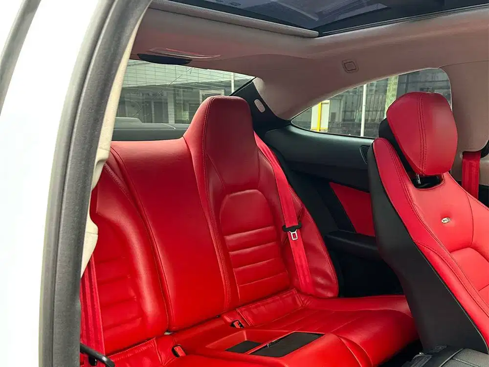 2012 C Coupe (C204) TURBO AMG Body Kit Red Interior Km 65 rb Originil