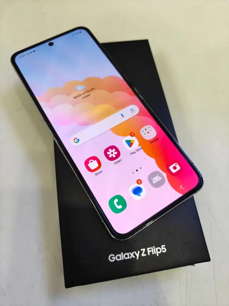 Samsung Z flip 5 8/256gb(minus titik Death pixel)