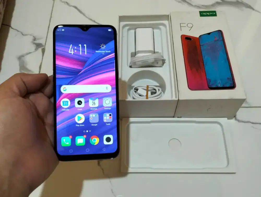 BUTUH UANG OPPO F9 RAM 6GB / 128GB 4G 6.3in Fingerprint Mulus Fullset