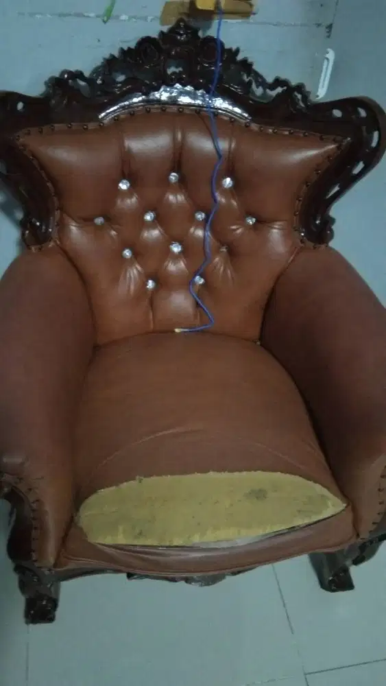 Kursi dan meja kayu jati berkualitas