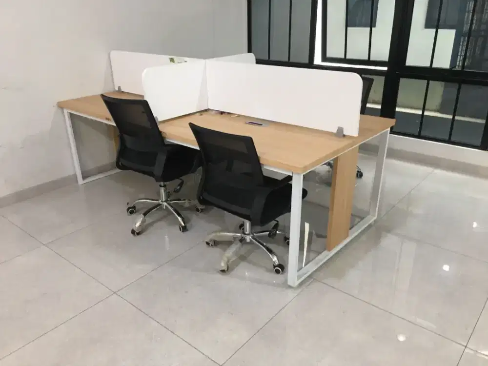 meja kantor like new