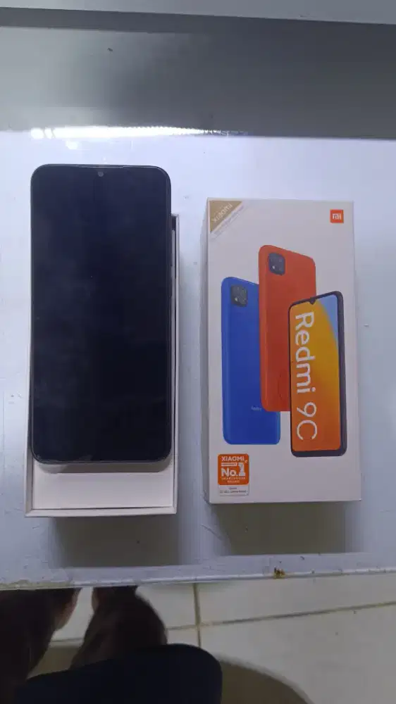 Xioami redmi 9c 4/64 4G fullset Minus