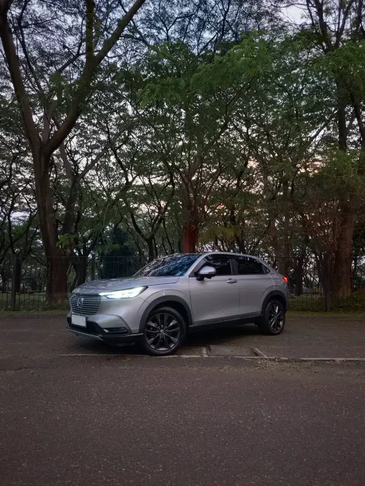 Honda HRV SE 1.5 bensin Lunar Silver (Pribadi), Asuransi aktif 1tahun