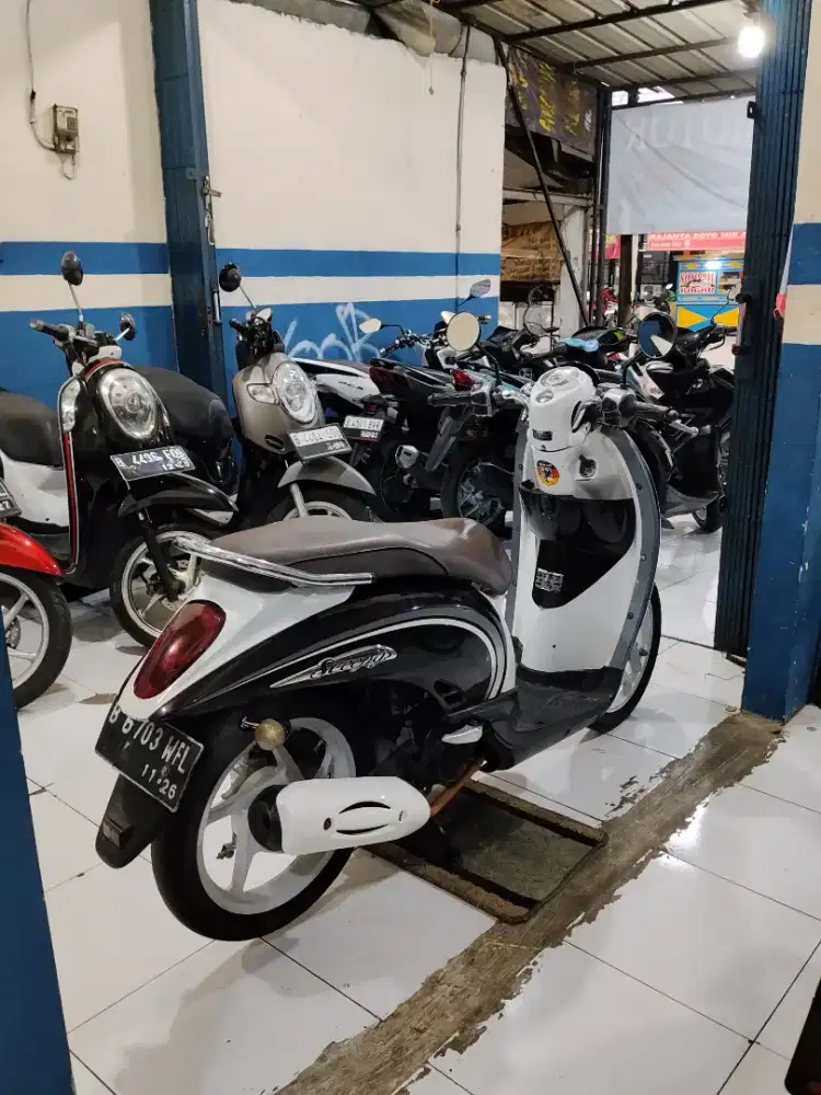 Honda scoopy karbu 2011 pajak hidup siap pakai