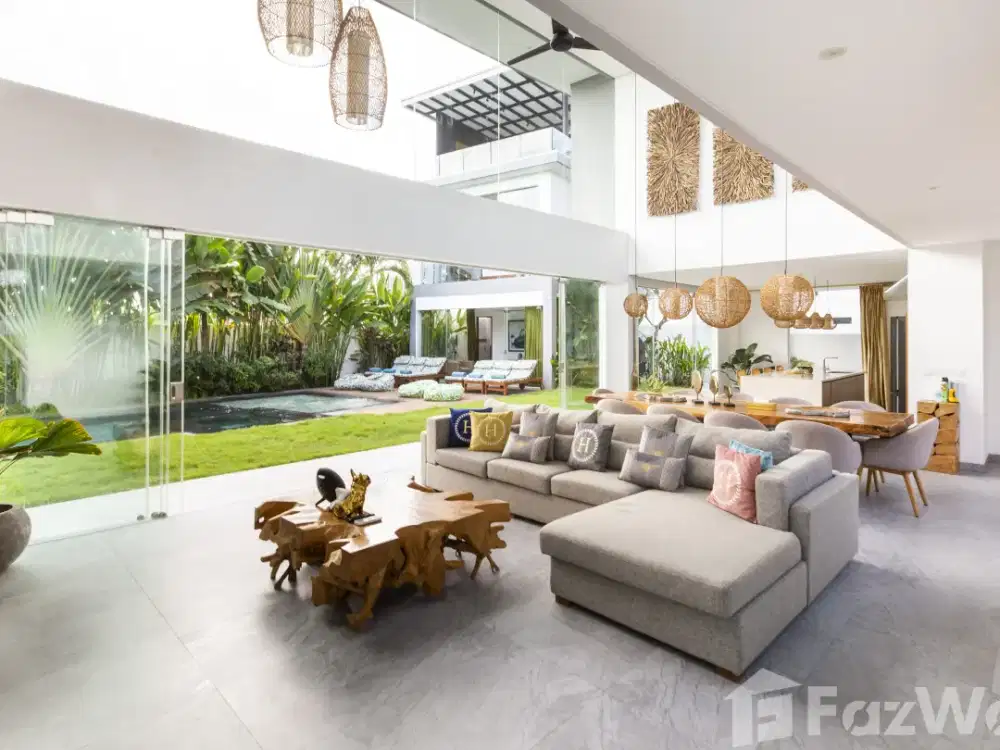 5 Bedroom Villa for sale in , Bali