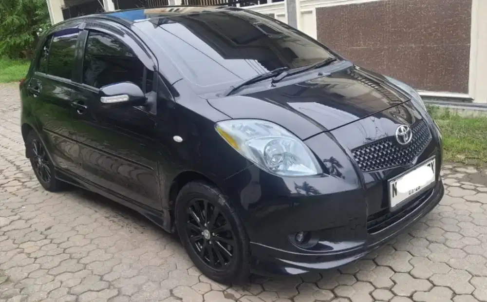 Toyota Yaris type S matic , Tangan 1 dari Baru