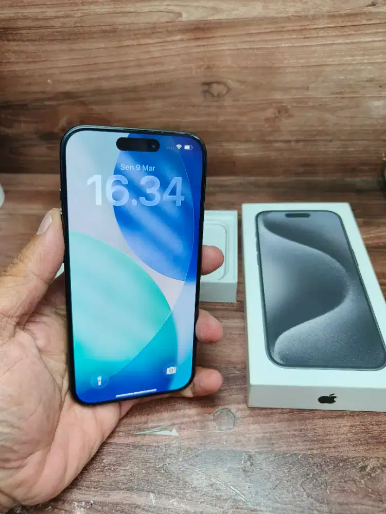 iPhone 15 pro 256 black
Mulus 98% Hb 87% fullset garansi resmi iBox