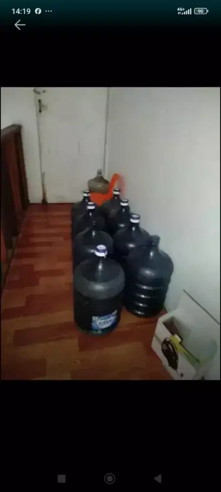 Di jual galon Aqua