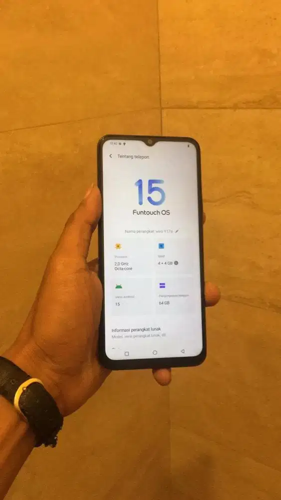 Vivo y17s 4/64 second