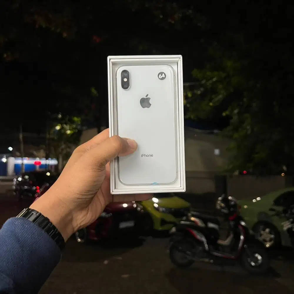 iPhone X 64GB Silver inter all operator / semua kartu