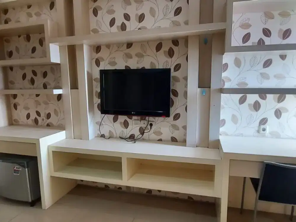 DIJUAL CEPAT APARTEMEN HIGH POINT LANTAI 9 FURNSIHED