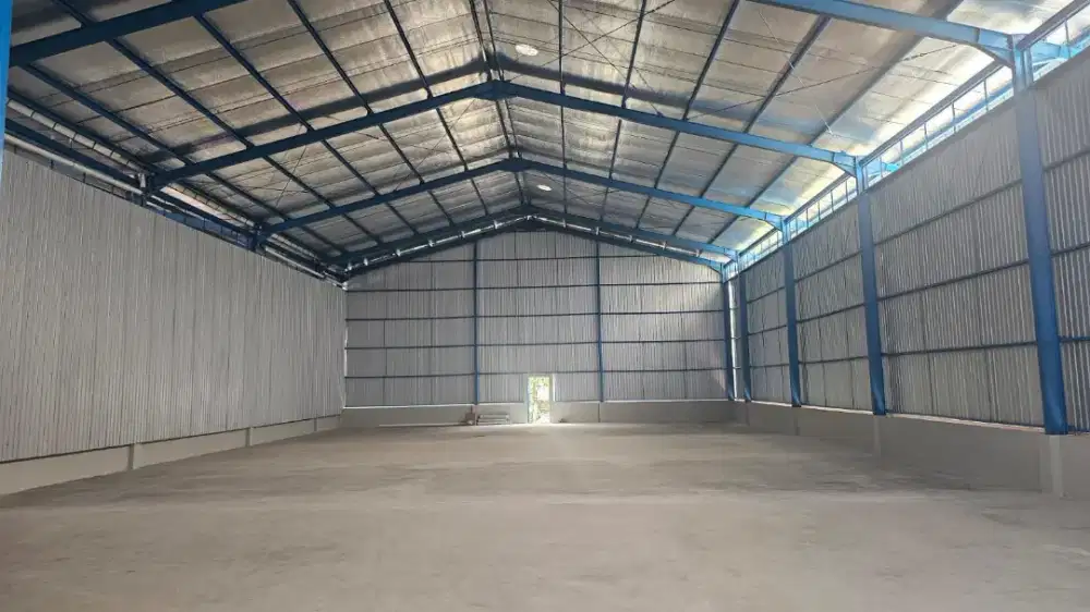 Disewakan Gudang Baru Siap Pakai di Narogong Masuk Akses Container