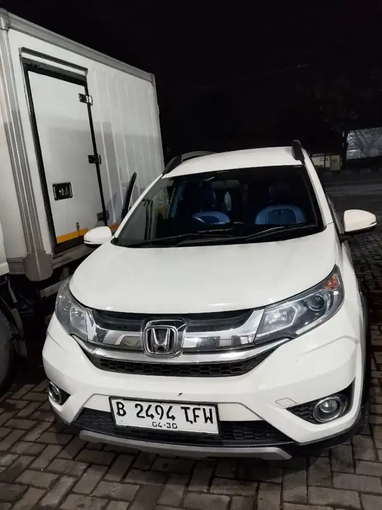 Bismillah monggo jual mobil BR-V manual 2016