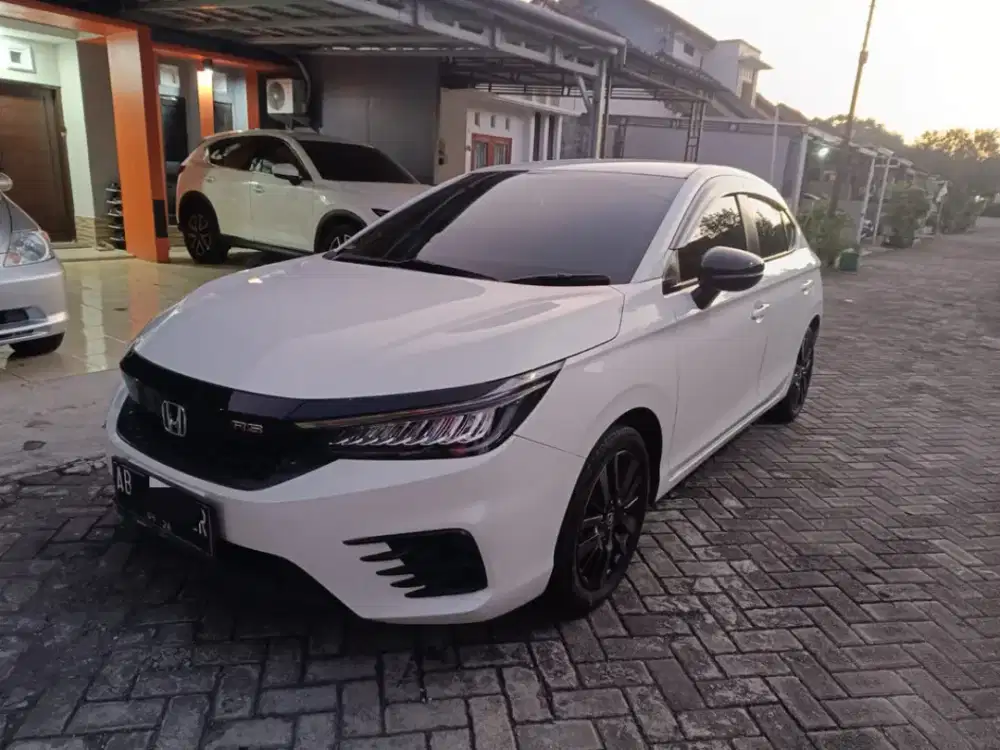 Dijual Honda City Hatchback RS matic km rendah