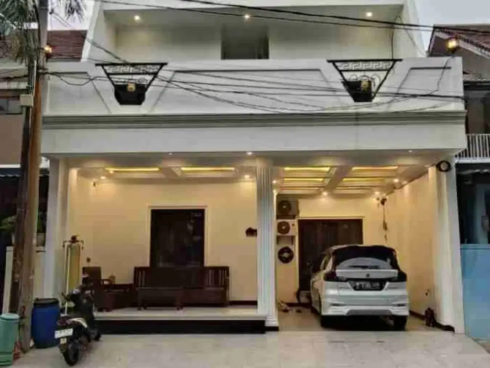Dijual cepat Rumah cantik  Renovasi 2024 Depan Taman di Cluster Aralia Harapan Indah Bekasi