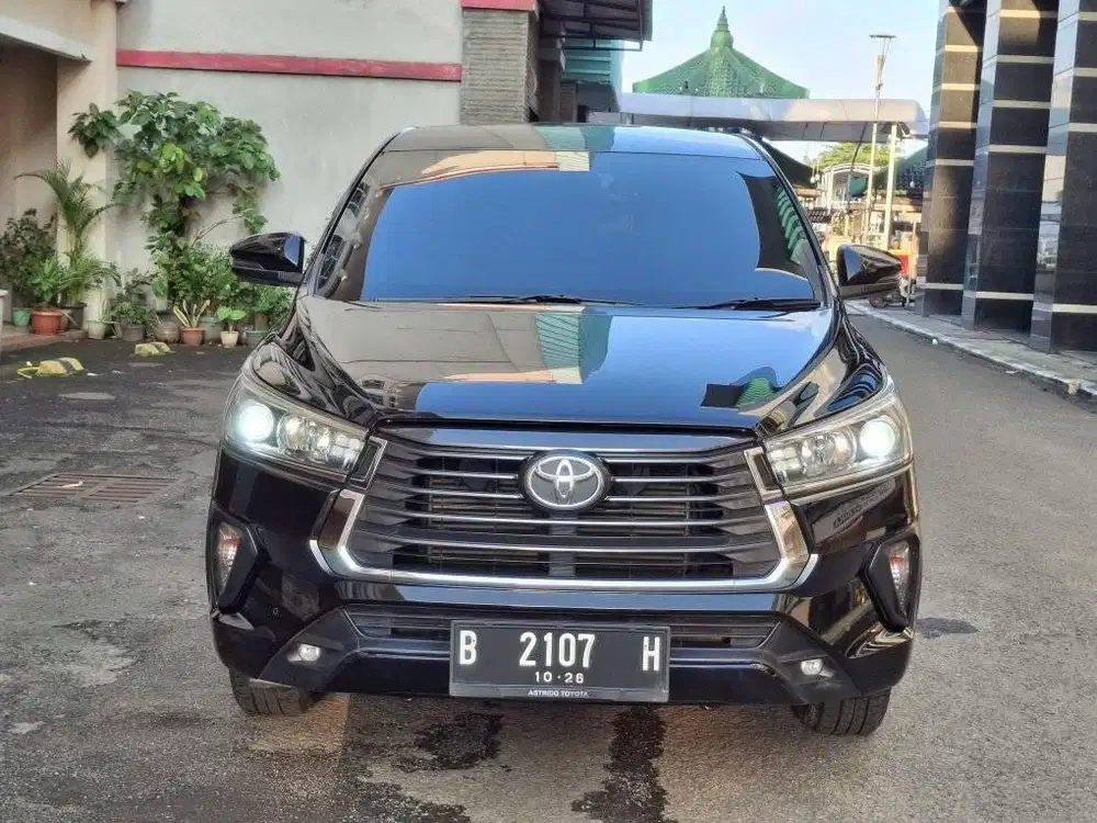 Toyota Innova reborn v diesel at 2021