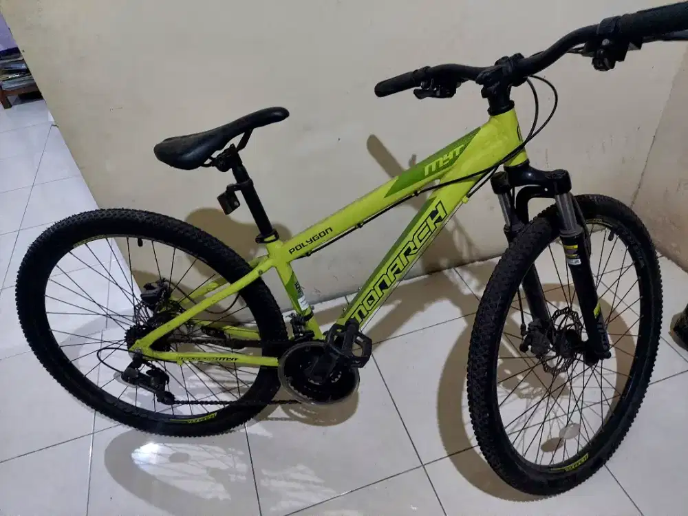 Polygon sepeda gunung MTB Monarch 26