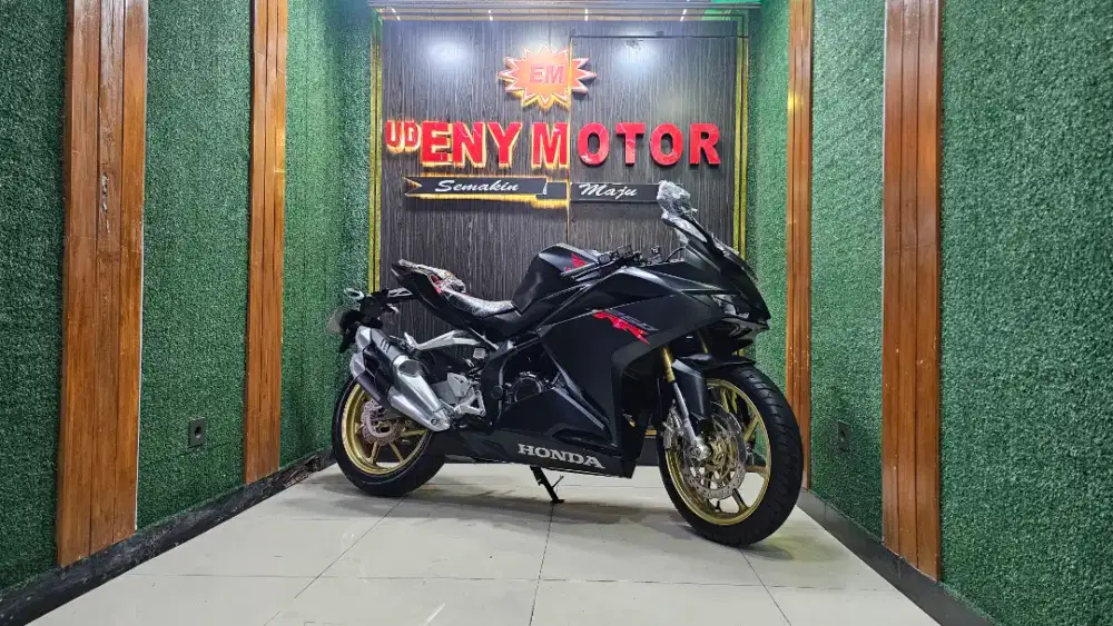 UD ENY MOTOR- HONDA CBR 250 TAHUN 2017