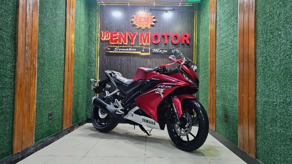 UD ENY MOTOR-YAMAHA R15 V3 TAHUN 2017 CIAMIK