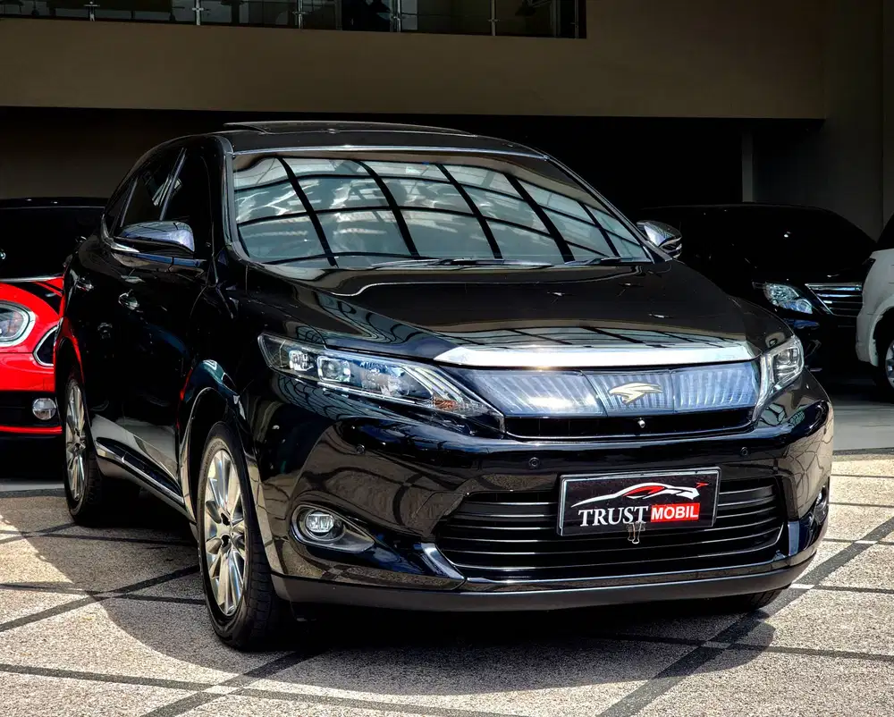 LOW KM ANTIK!! TOYOTA HARRIER CBU ADVANCE PANORAMIC SUNROOF 2014 HITAM