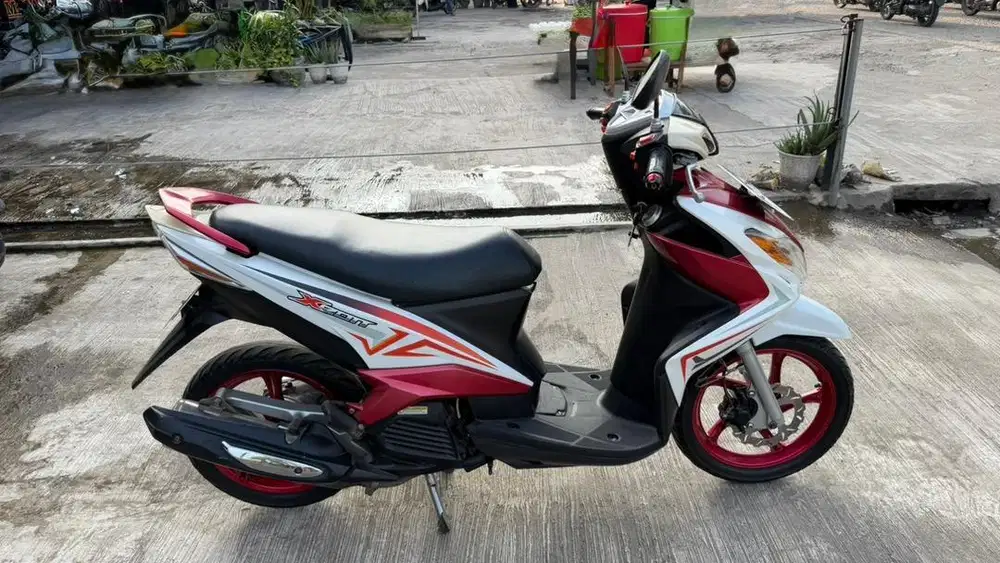 Yamaha Xeon pajak hidup