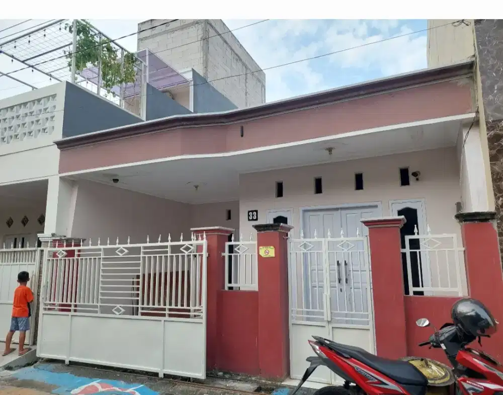 DISEWAKAN RUMAH BERSIH & MURAH