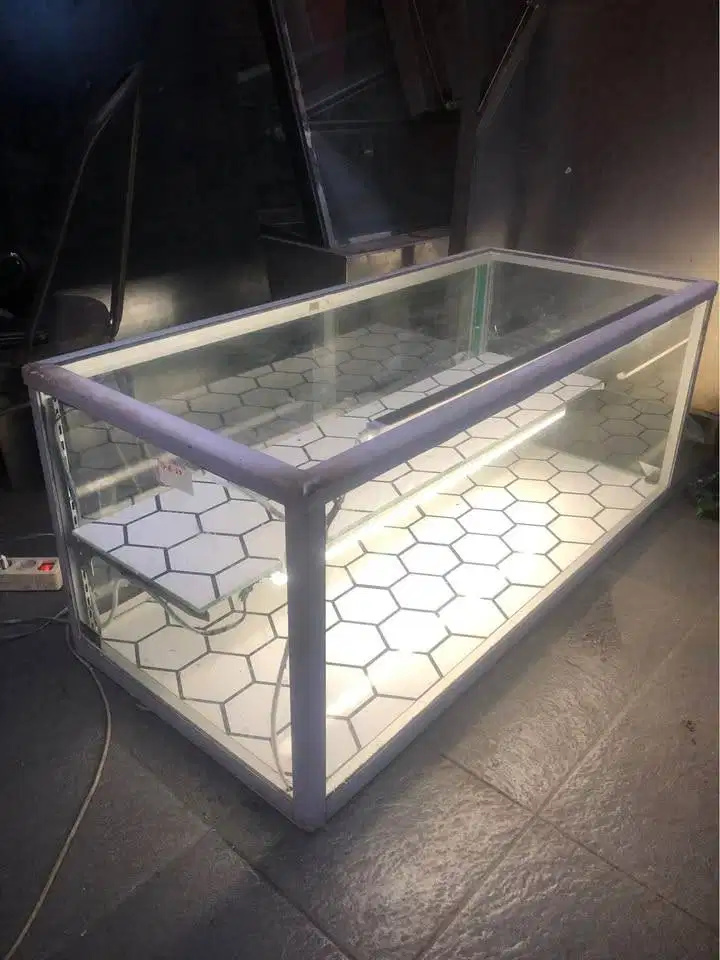 Etalase ukuran 120x50x55cm790000