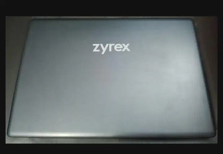 Laptop core i5 gen 10 ram 8gb SSD 512gb zyrex