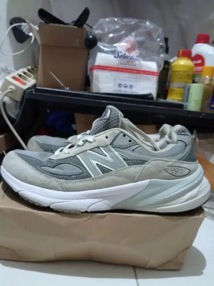 Newbalance 990 V6 Size 43 ORIGINAL