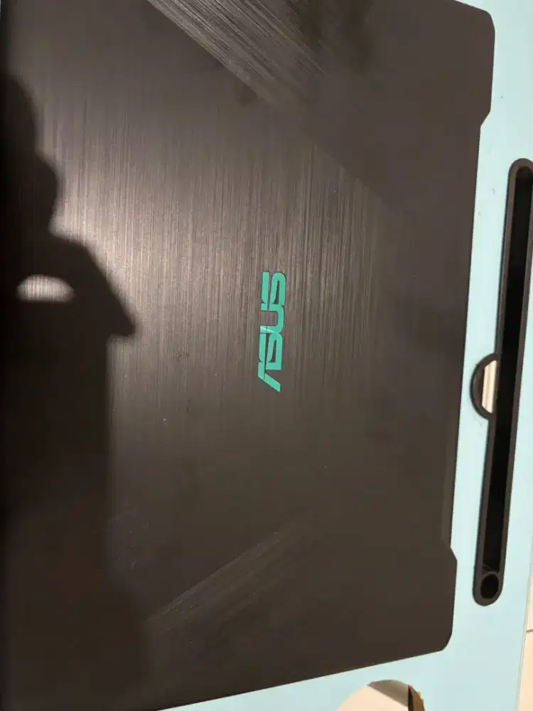 Asus vivobook f570zd - Ram 16GB, GTX1050, 512GB SSD