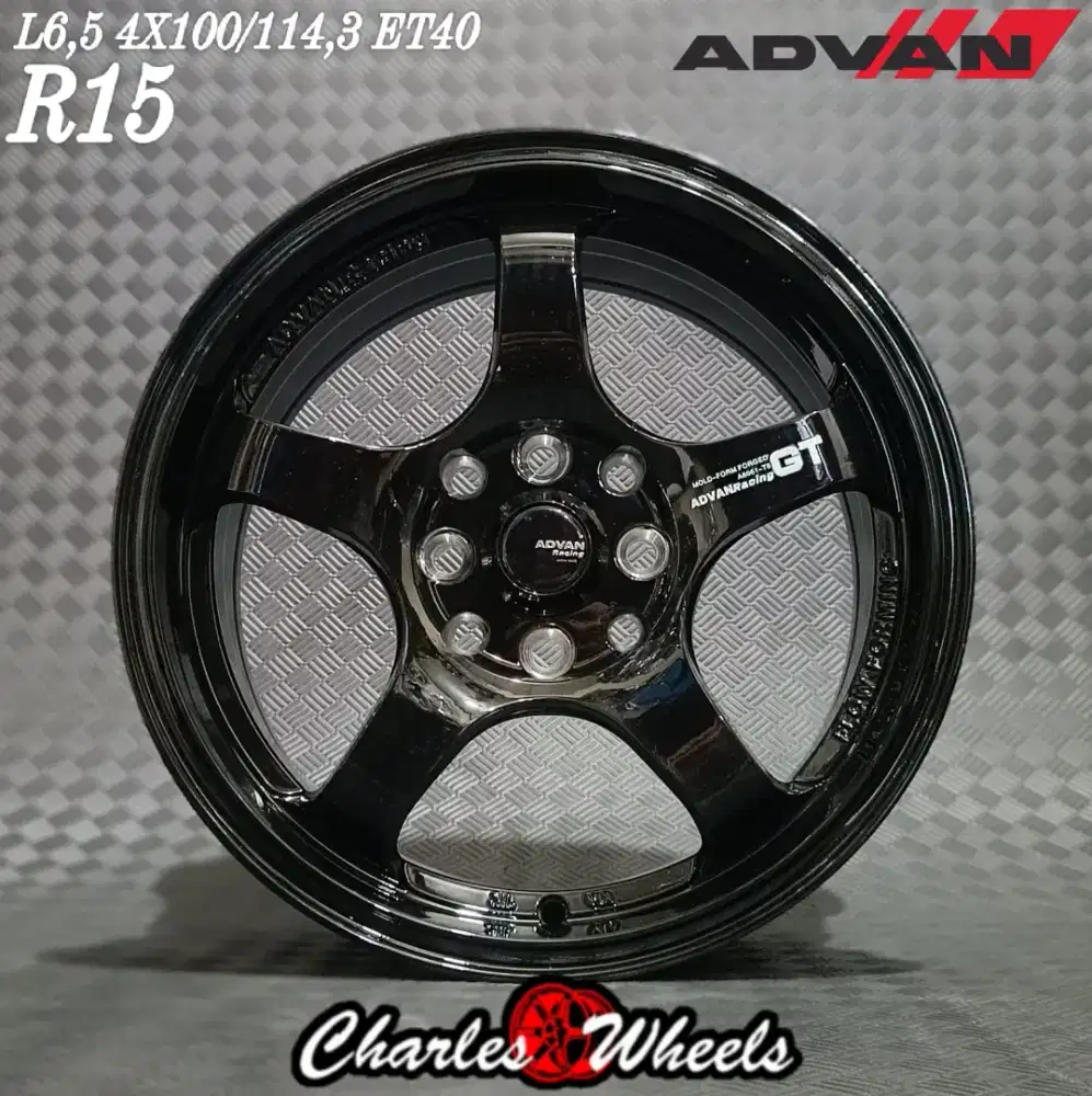 Jual velg advan gt r15 4x100 4x114,3 brio agya ayla jazz dll