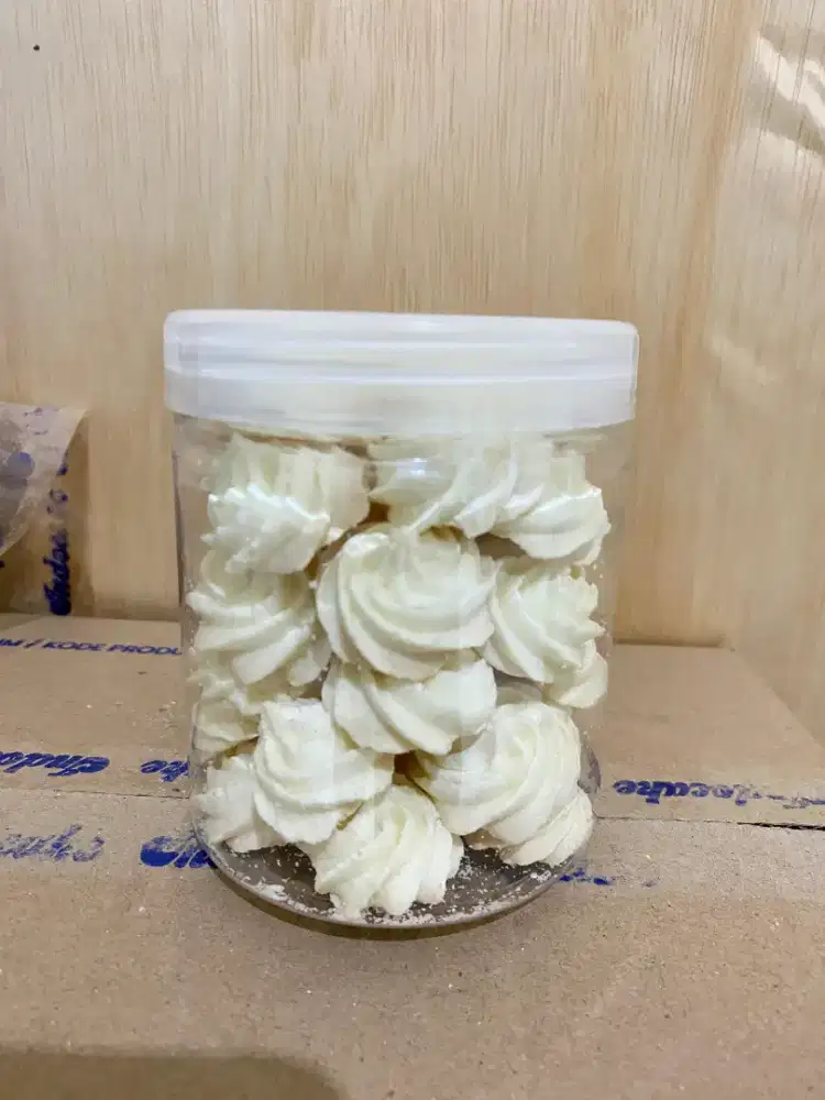 Saya mau kerja infal