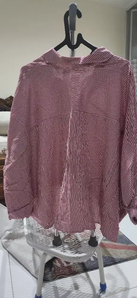 Kemeja wanita garis garis